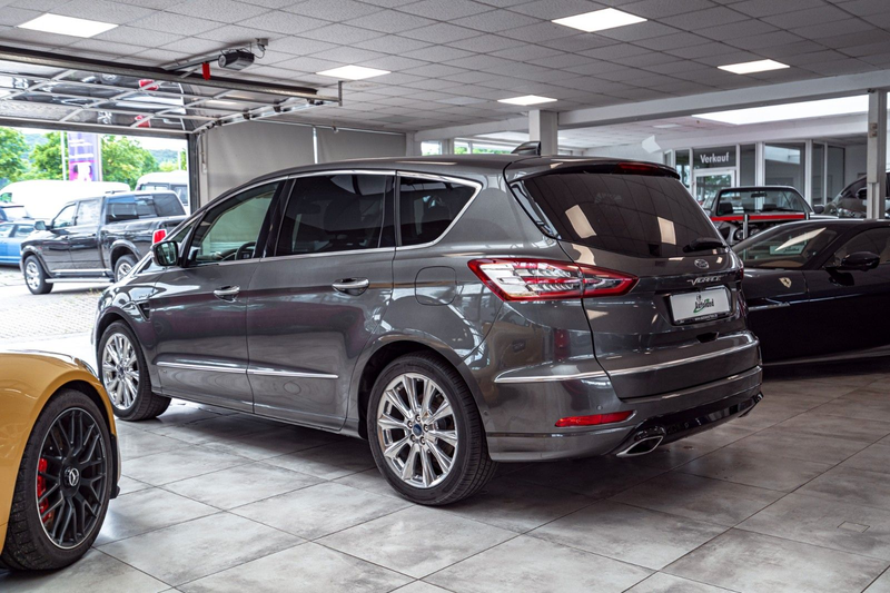 Ford S-Max 2.0 EcoBlue Allrad Aut.Vignale*PANO*AHK* — photo 5