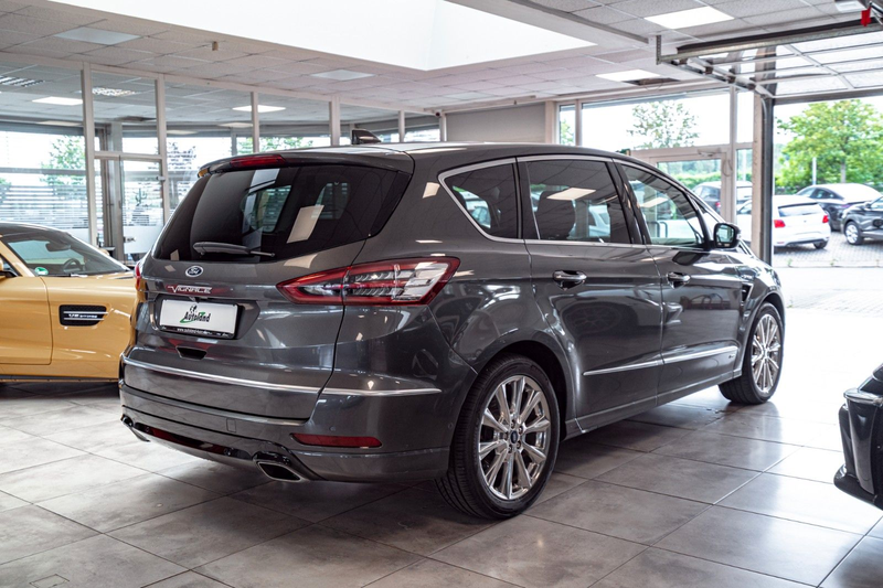 Ford S-Max 2.0 EcoBlue Allrad Aut.Vignale*PANO*AHK* — photo 7