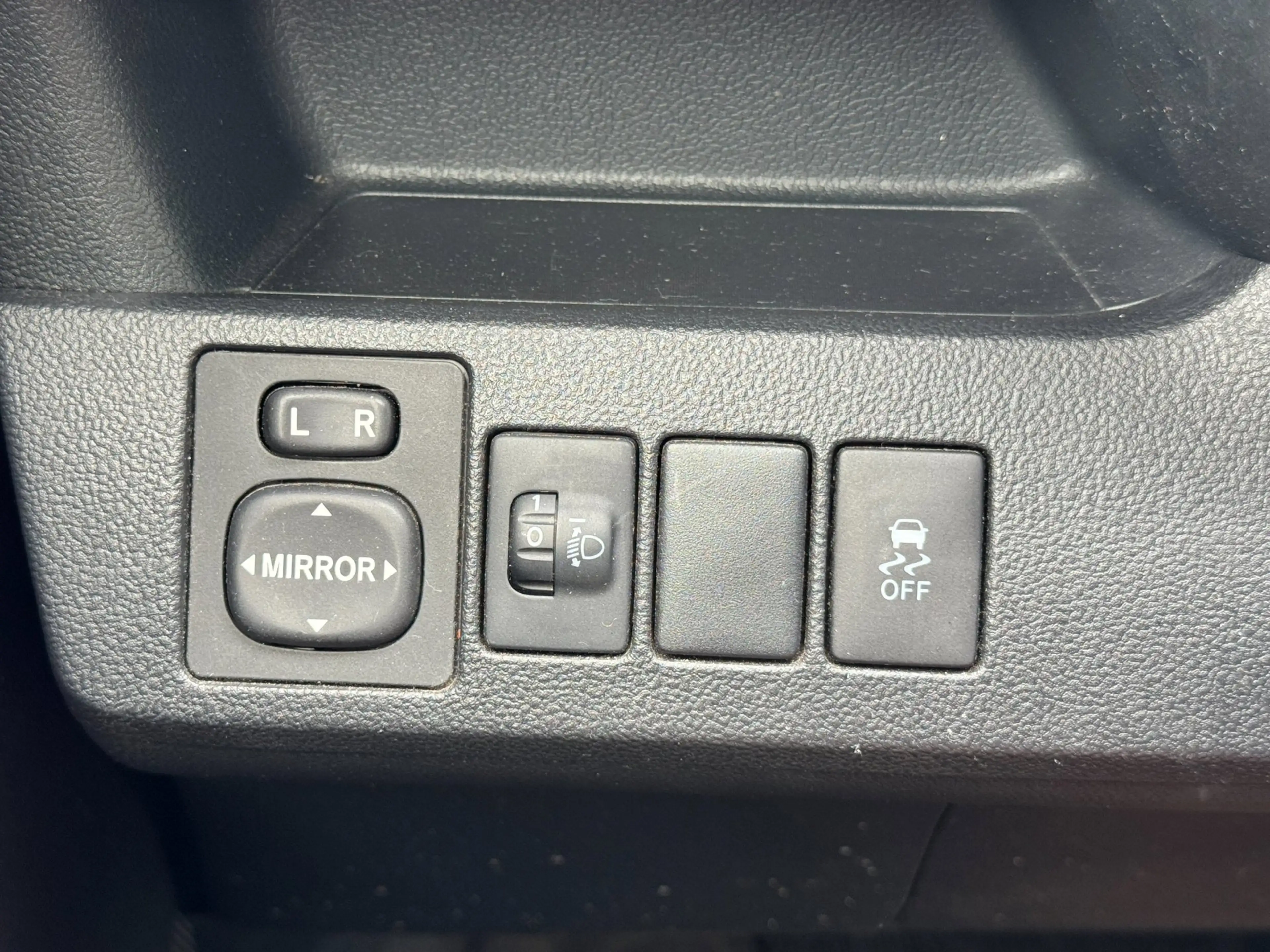 Toyota Verso-S 1.3 VVT-i Aspiration compleet onderhouden|AUTOMAAT — photo 15