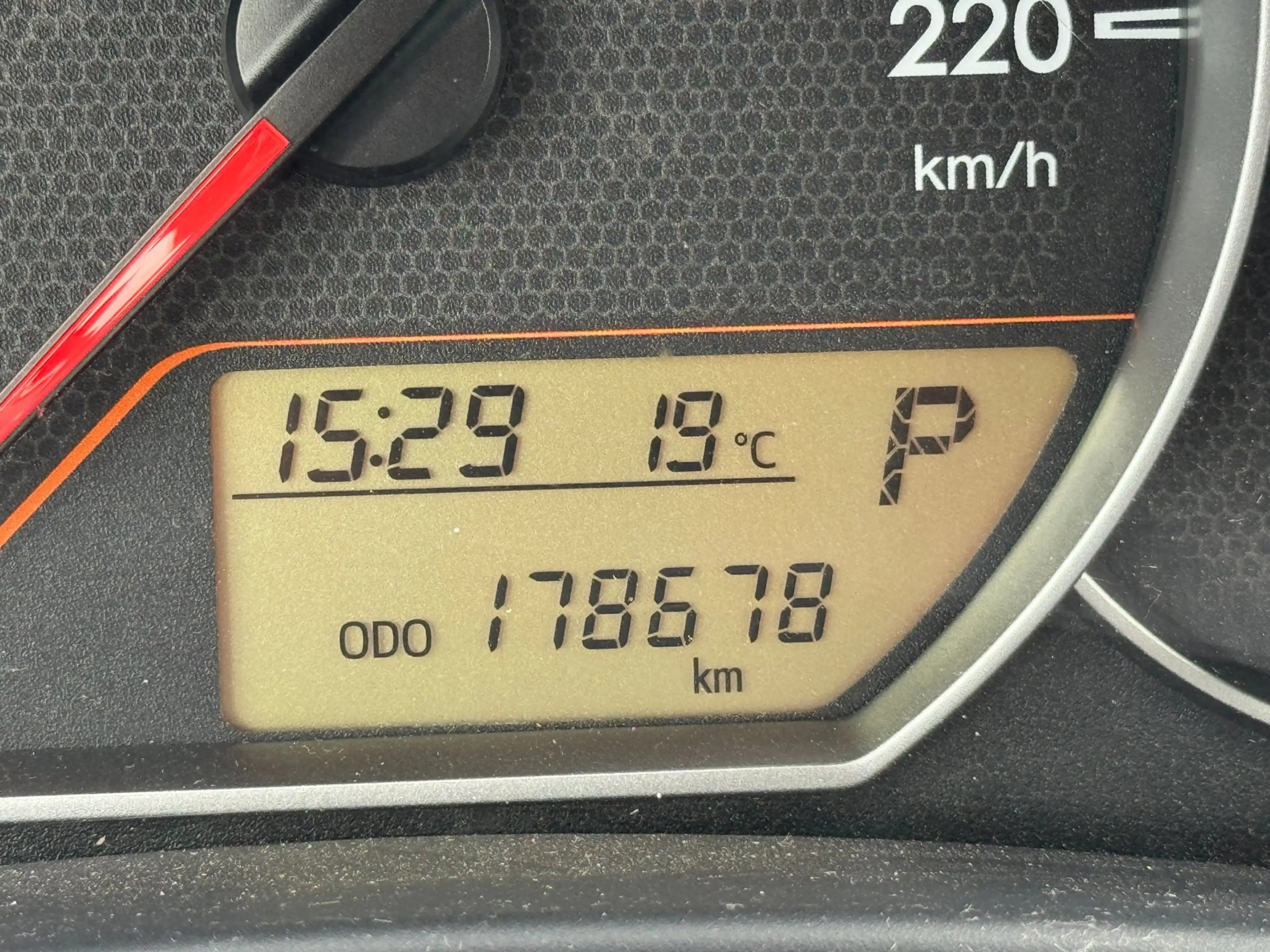 Toyota Verso-S 1.3 VVT-i Aspiration compleet onderhouden|AUTOMAAT — photo 25