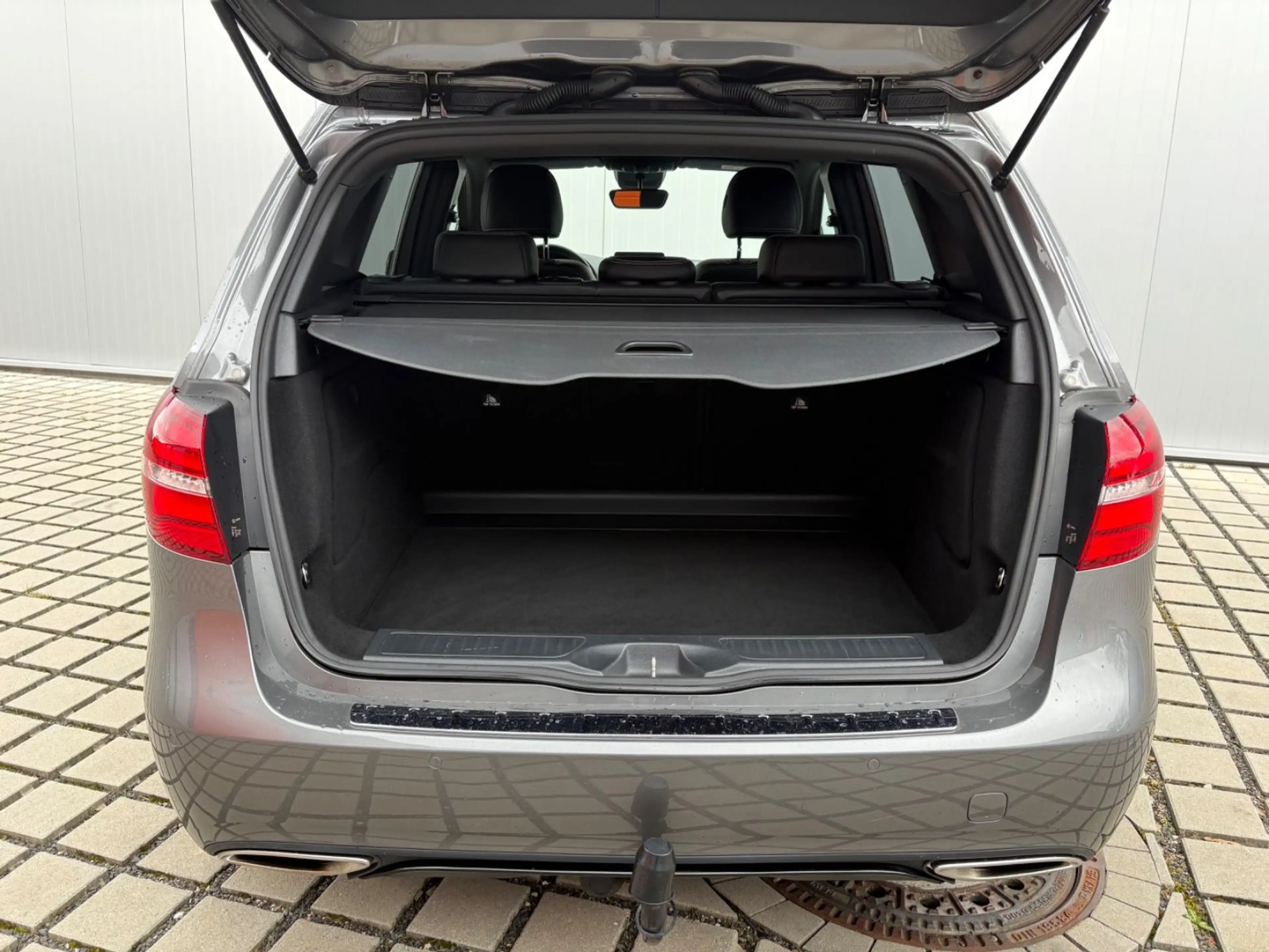 Mercedes-Benz B 250 Urban Night Kamera ACC SPUR TOT LED NAVI — photo 5