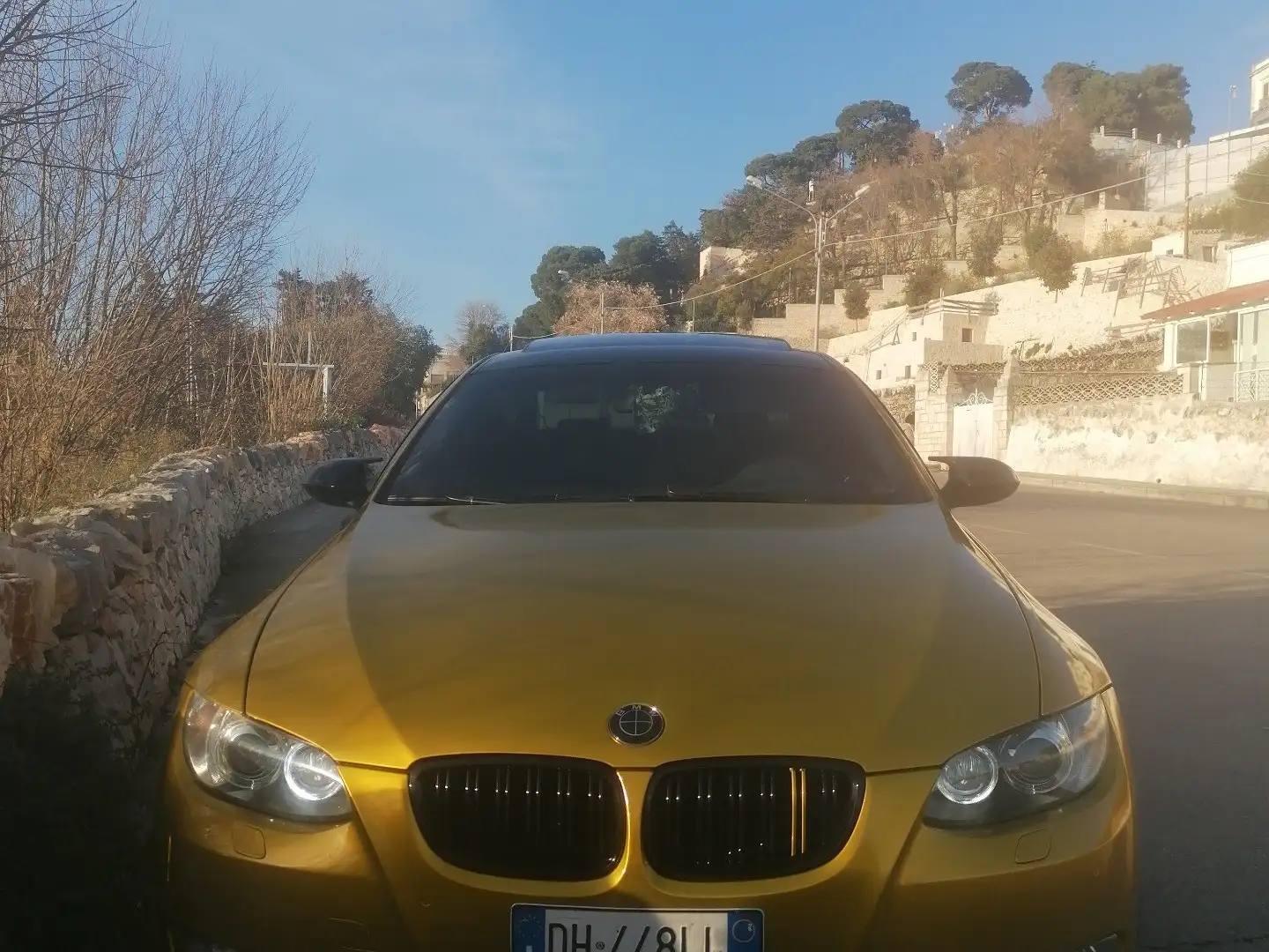 BMW 320 320d Coupe Eletta 177cv Zlatá - 1