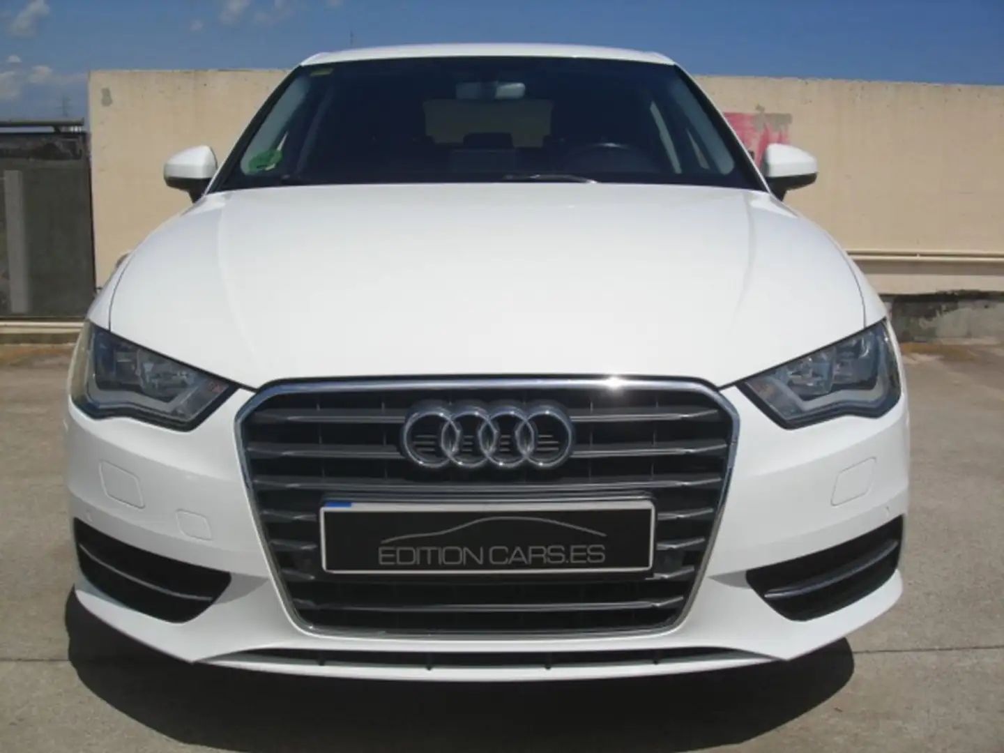 Audi A3 1.6 TDI S TRONIC SPORTBACK 105CV Blanco - 2