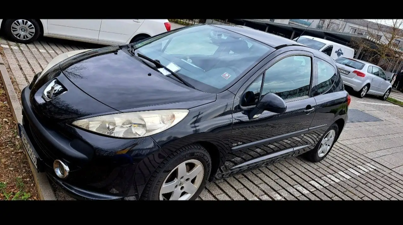 Peugeot 207