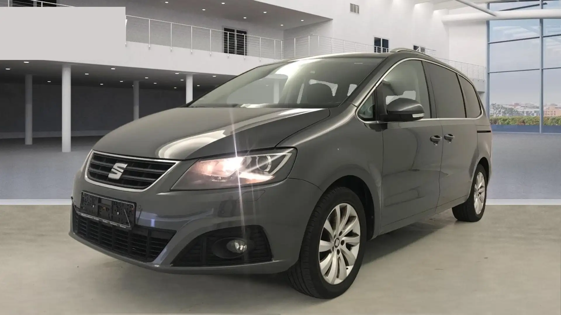 SEAT Alhambra 1.4 TSI Style 7-Sitze AHK Kamera Navi Grau - 1