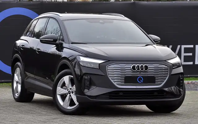 Audi Q4 e-tron 35 CARPLAY CAMERA ACC LANE ASS DAB+ LED