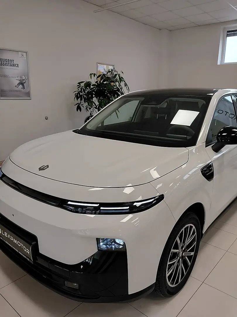 Leapmotor B10 Hybrid Design Weiß - 2
