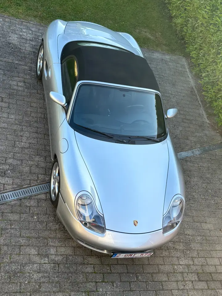 Porsche Boxster 3.2i, foto 1