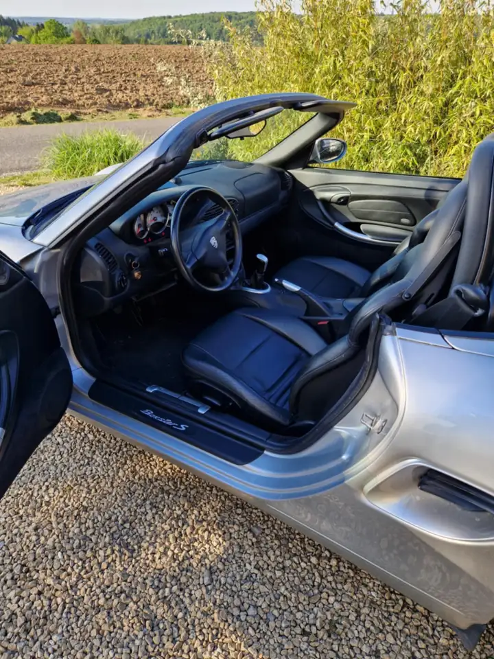 Porsche Boxster 3.2i, foto 5
