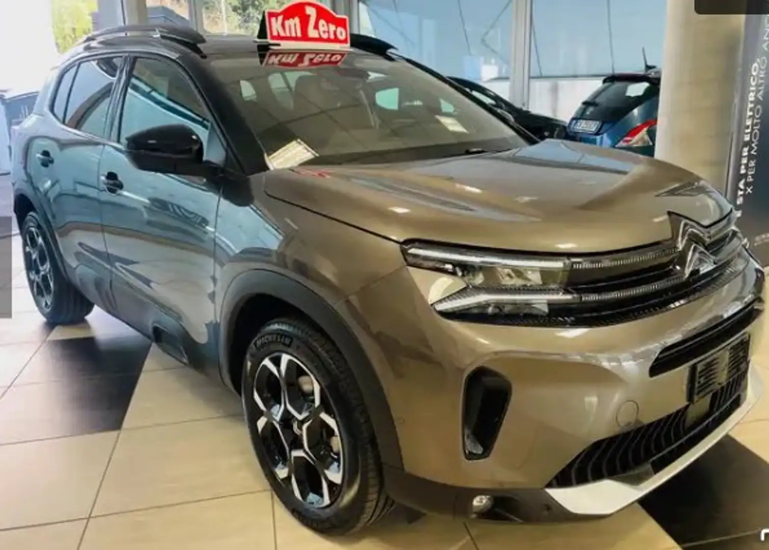 Citroen C5 Aircross 1.2 HYBRID MAX 136CV E-DCS6 nessun vincolo Grigio - 2