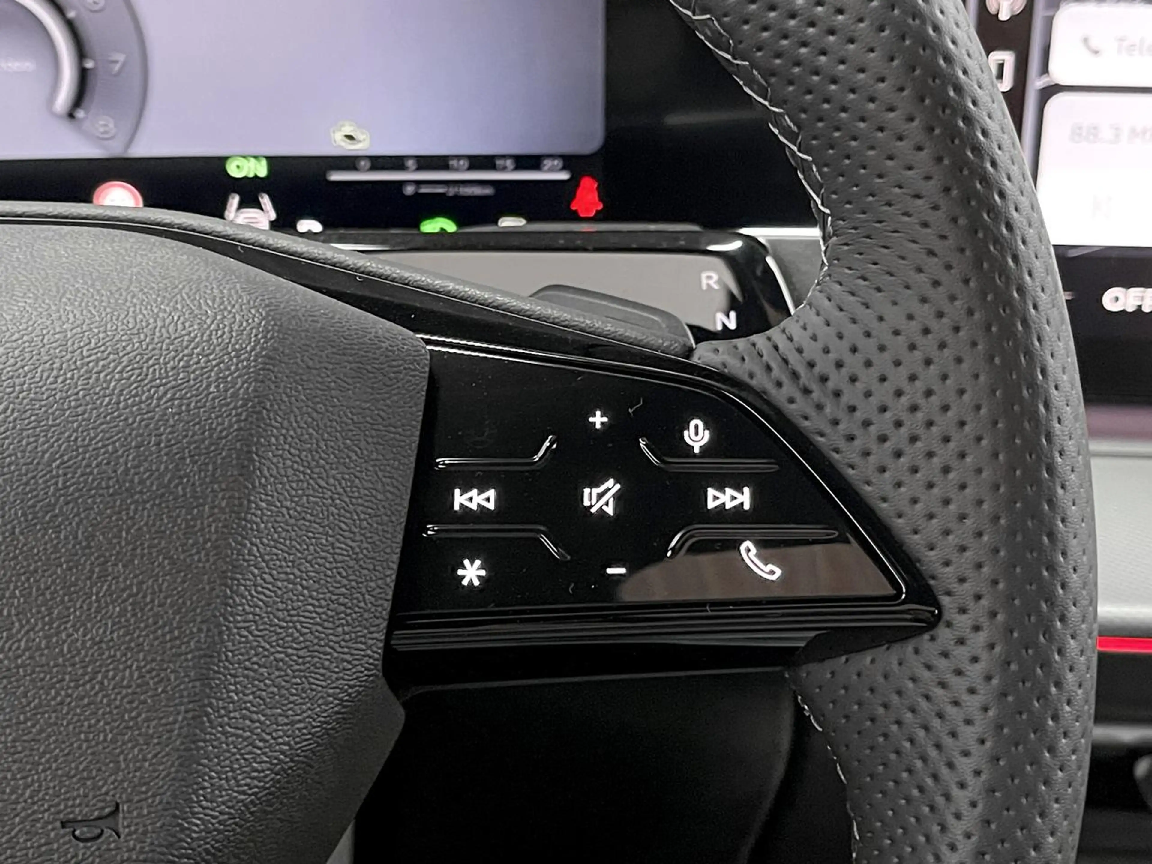 Audi Q3 1.5 TFSI MHEV S-Line S-Tronic / Pano / Carplay / Camera / ACC / Navigatie — photo 17