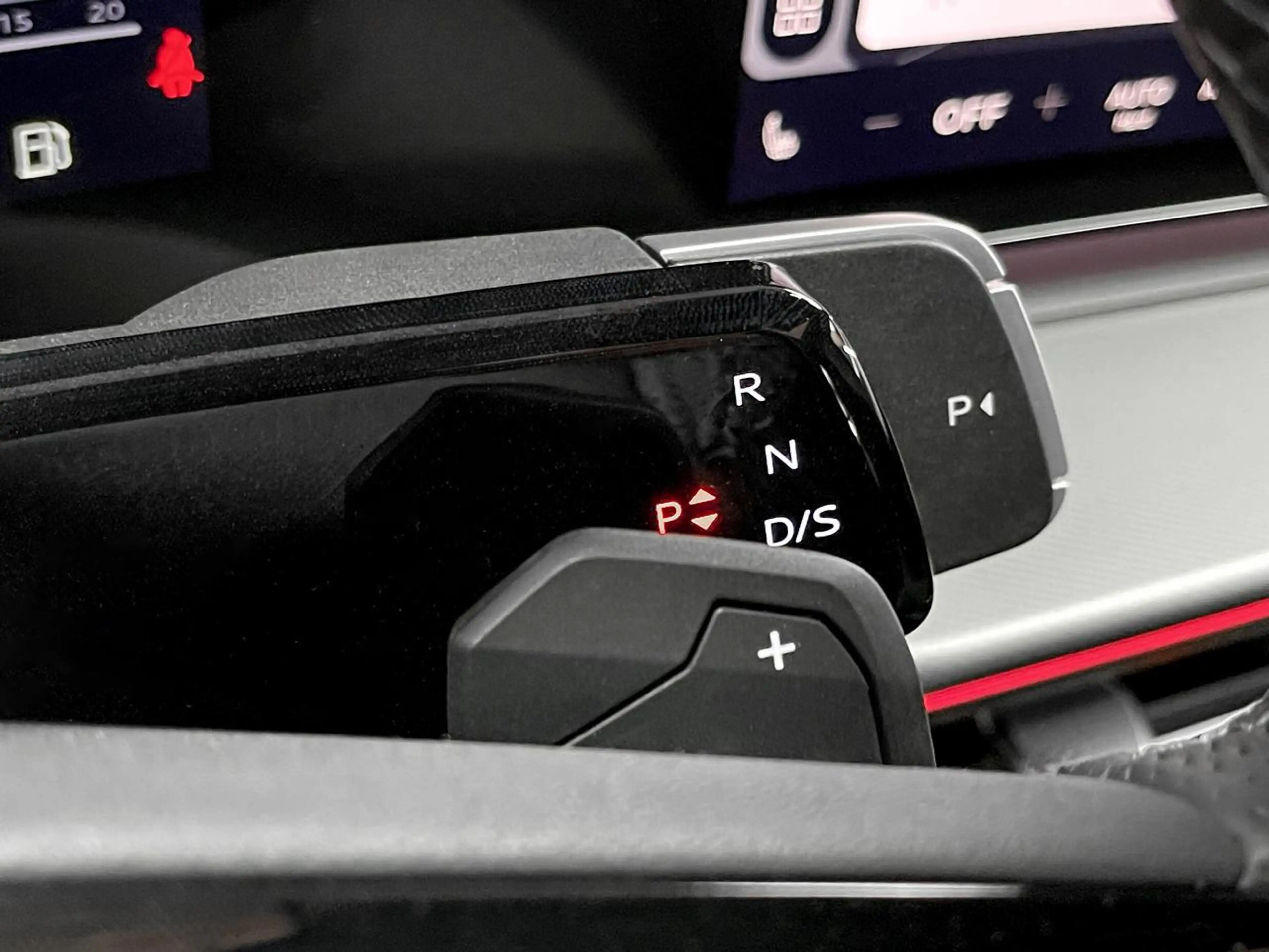 Audi Q3 1.5 TFSI MHEV S-Line S-Tronic / Pano / Carplay / Camera / ACC / Navigatie — photo 24