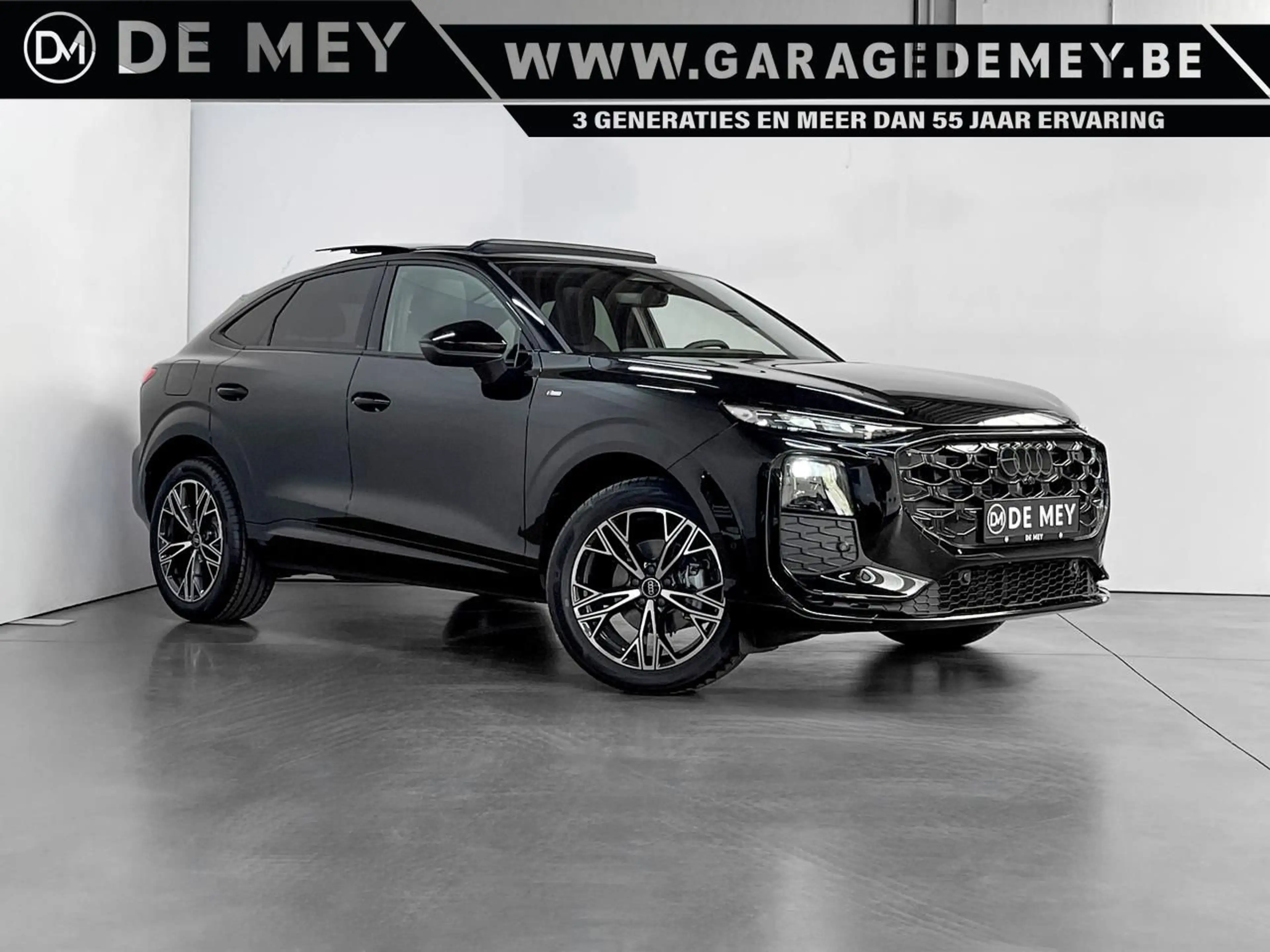 Audi Q3 1.5 TFSI MHEV S-Line S-Tronic / Pano / Carplay / Camera / ACC / Navigatie