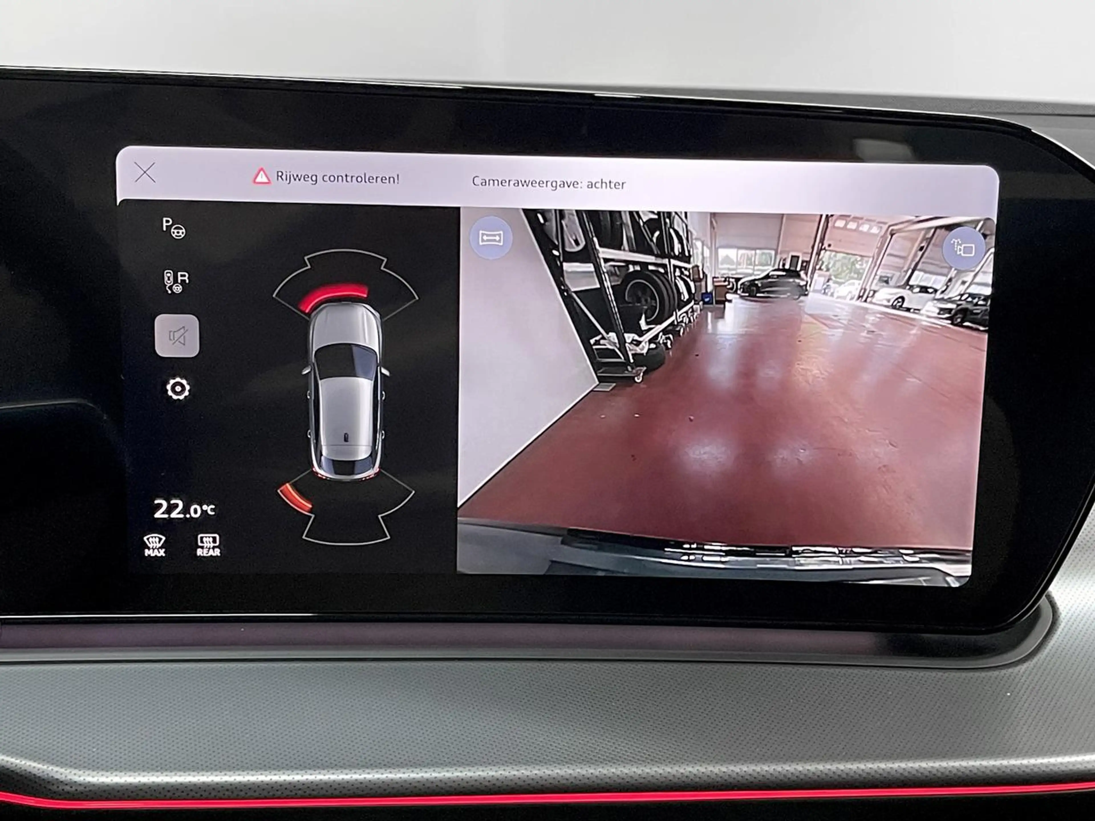 Audi Q3 1.5 TFSI MHEV S-Line S-Tronic / Pano / Carplay / Camera / ACC / Navigatie — photo 29