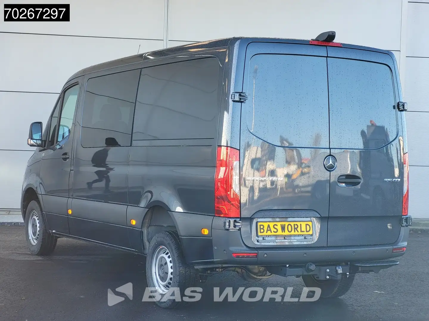 Mercedes-Benz Sprinter 315 CDI Automaat L2H1 3500kg trekhaak Camera PDC A Grijs - 2