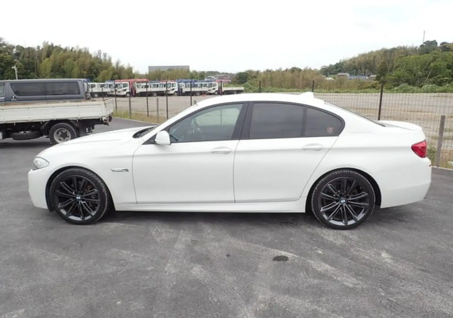 BMW 535 535i 306ch 180g Luxe A Blanc - 1