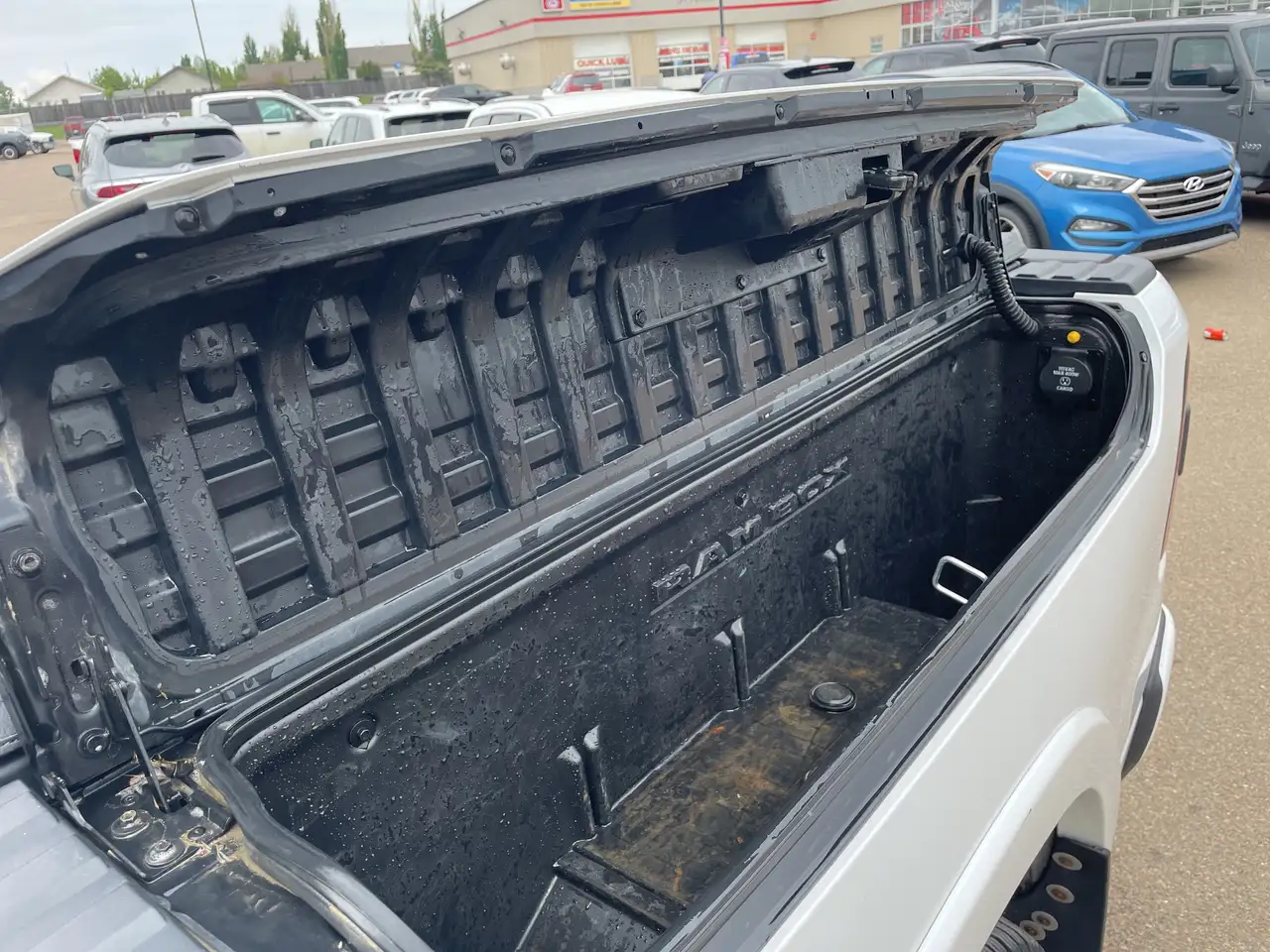 RAM 1500 снимка RAM 1500