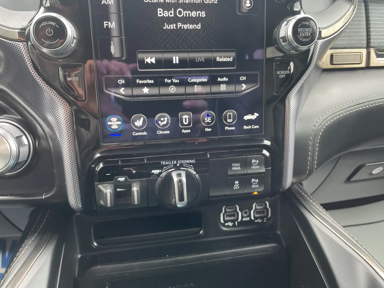 RAM 1500 снимка RAM 1500
