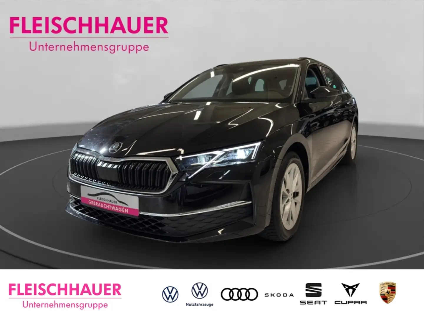 Skoda Octavia Combi 1.5 eTSI Selection Navi+Matrix+AHK+Pano Schwarz - 1
