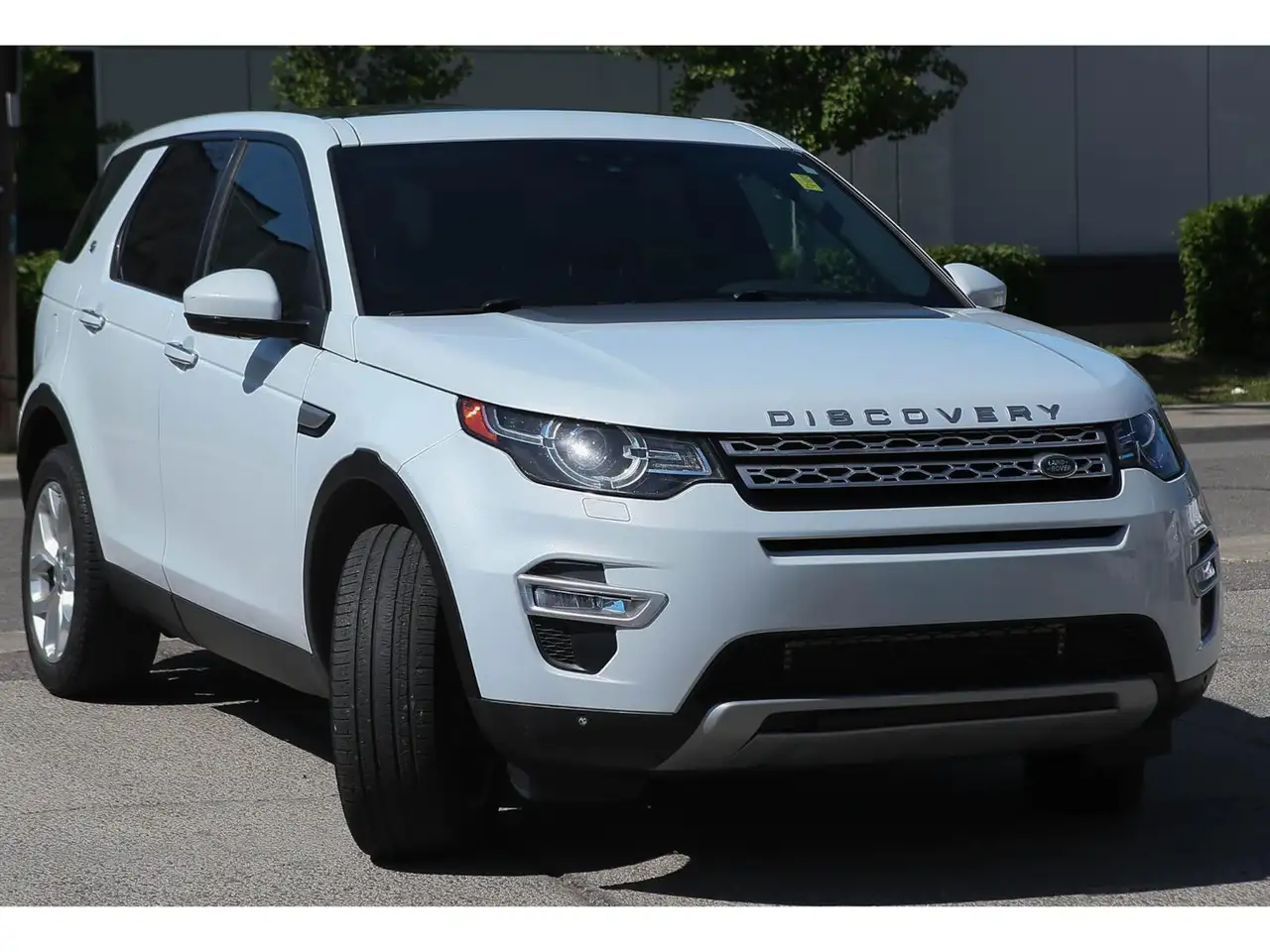Land Rover Discovery Sport снимка Land Rover Discovery Sport
