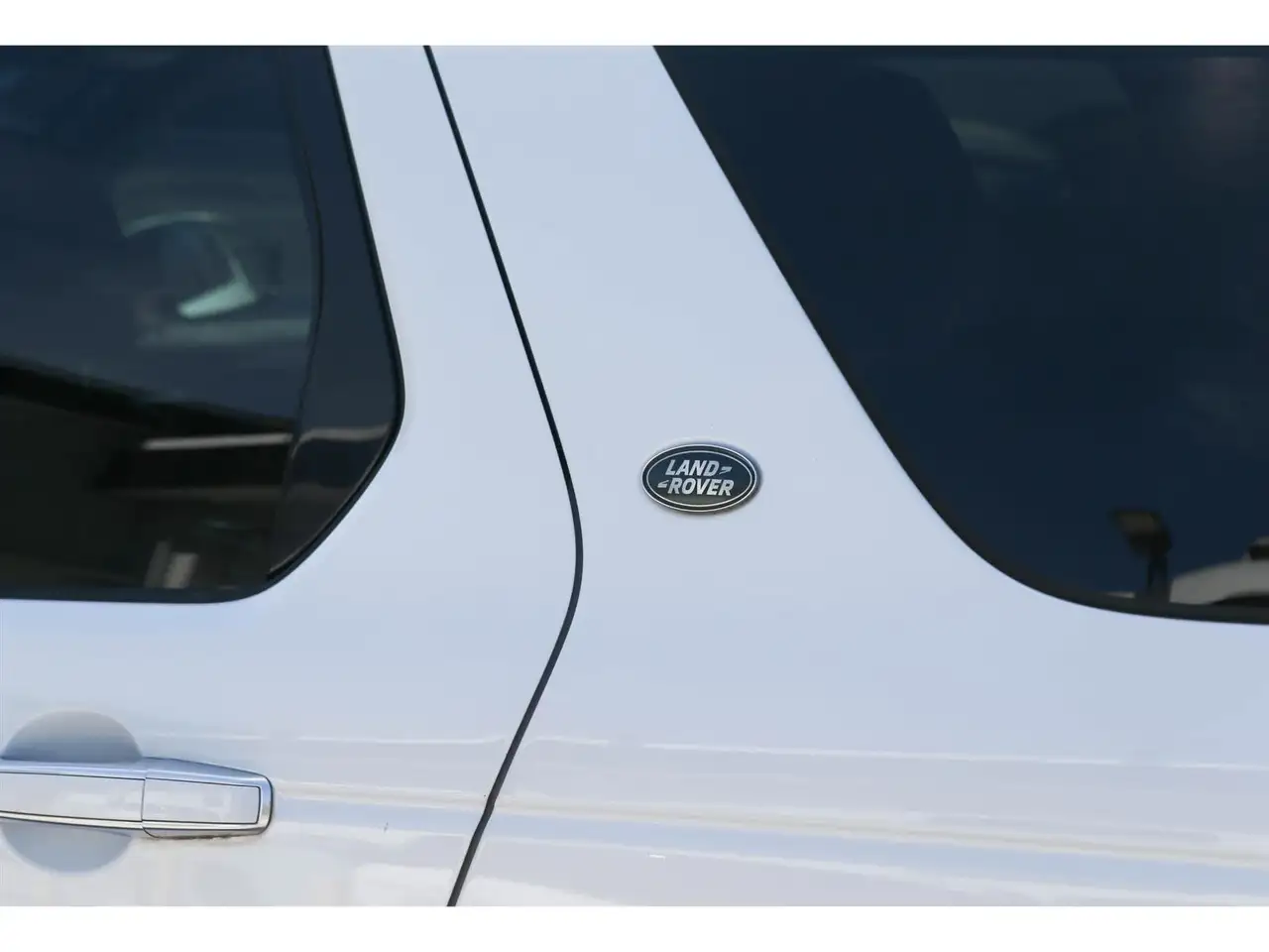 Land Rover Discovery Sport снимка Land Rover Discovery Sport