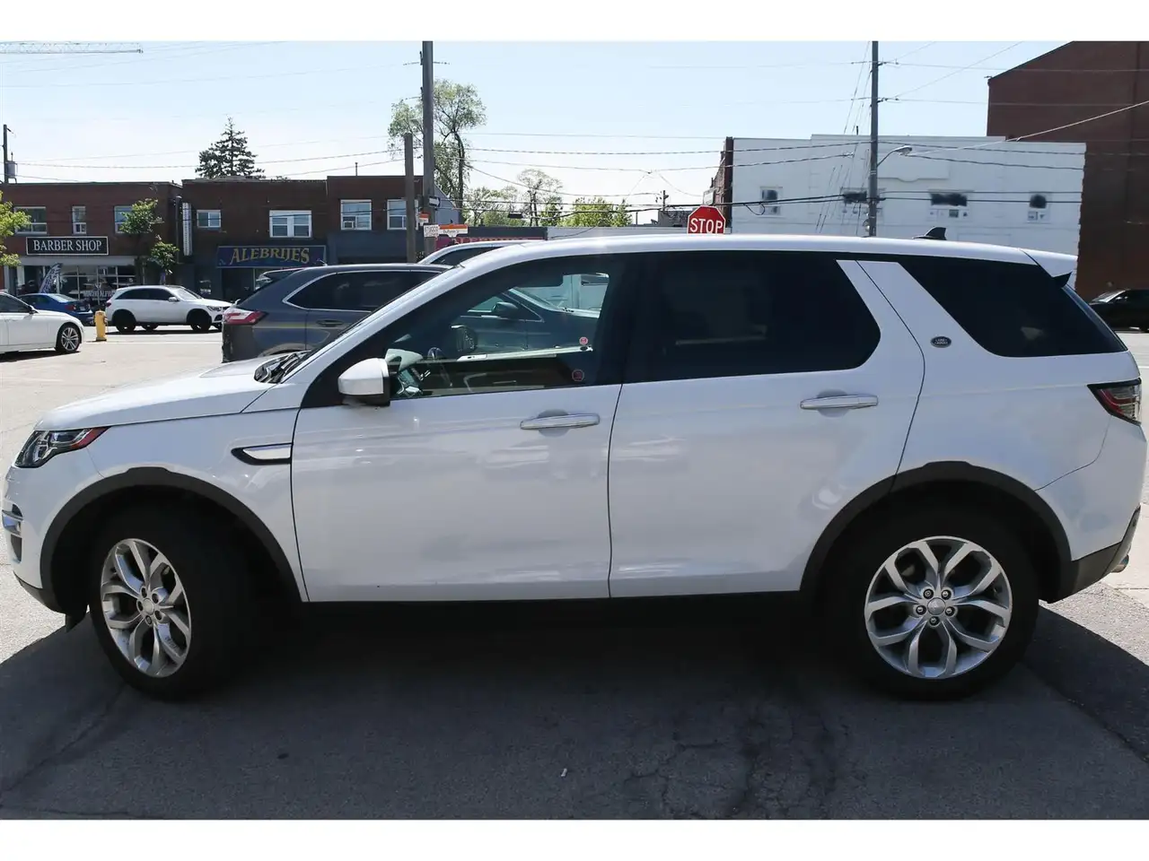 Land Rover Discovery Sport снимка Land Rover Discovery Sport