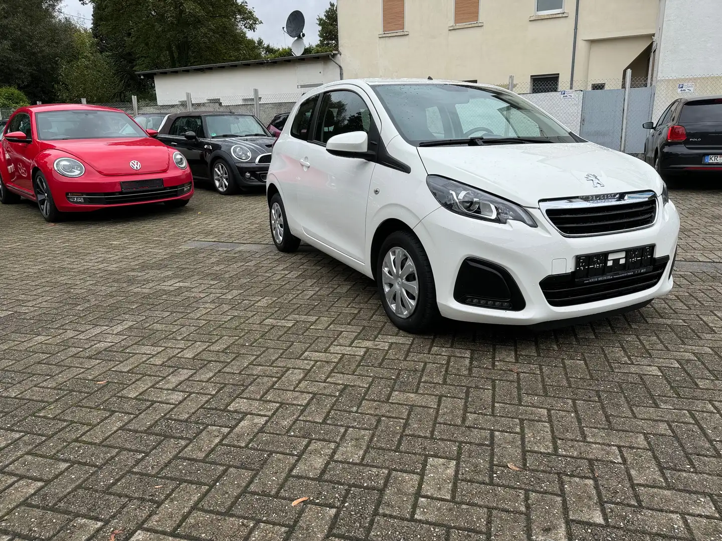 Peugeot 108 Active,lückenlos Scheckheftgepflegt bei Peugeot Weiß - 1