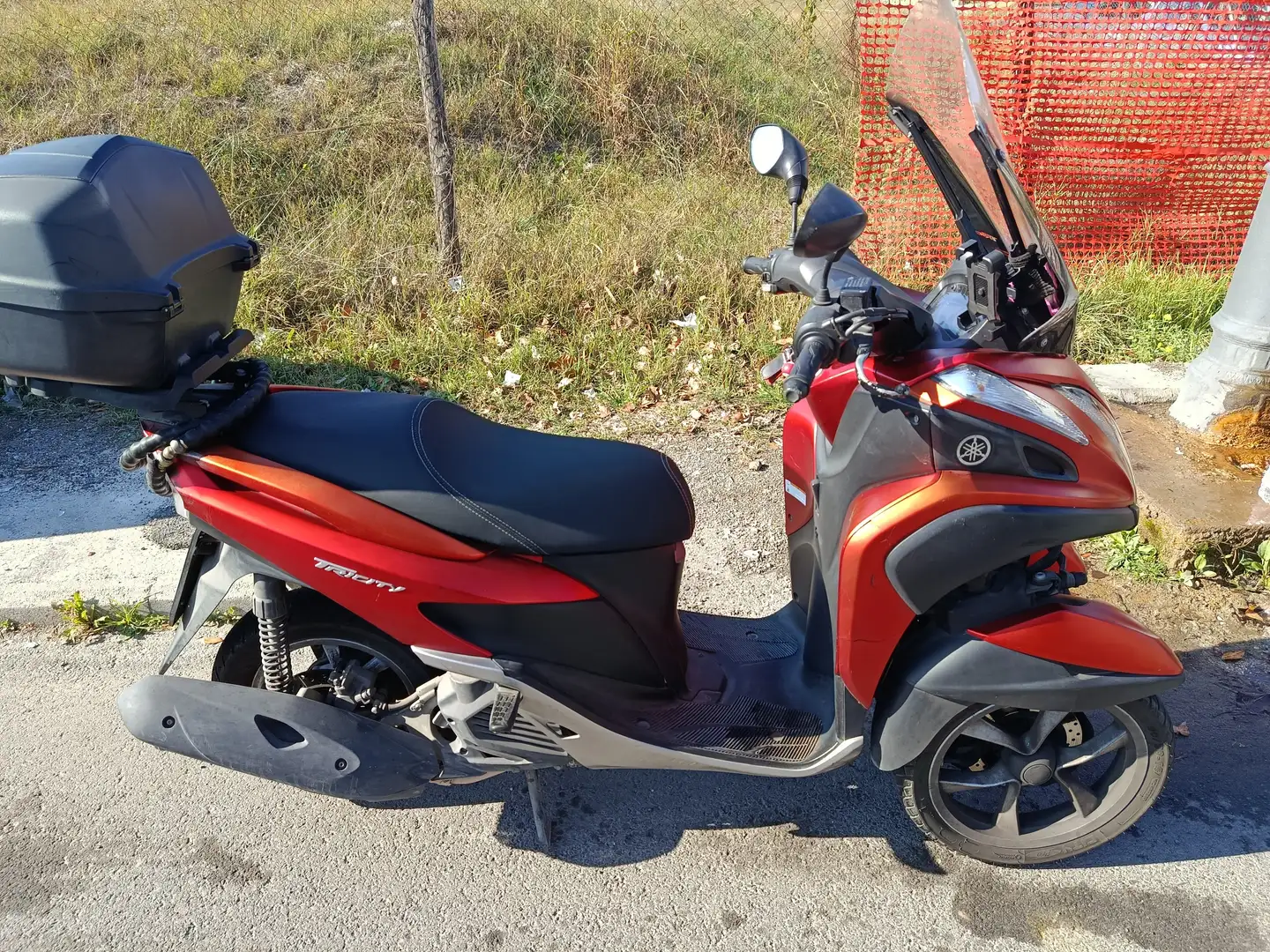Yamaha TriCity 125 cc Rouge - 1