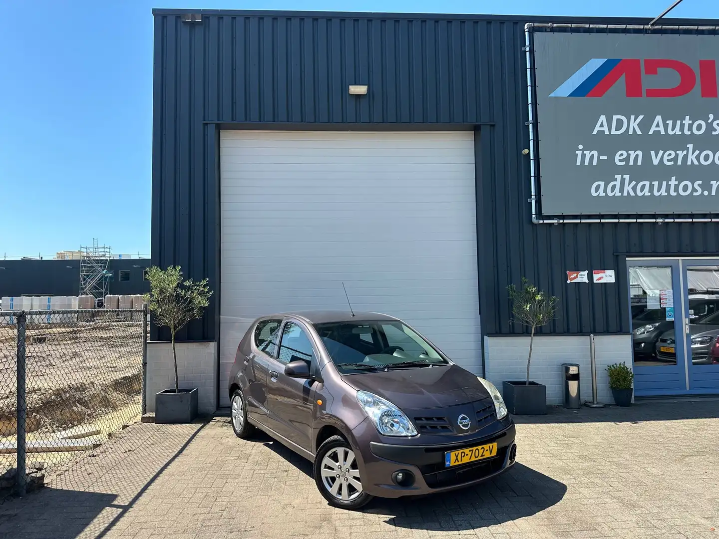 Nissan Pixo 1.0 Look AUTOMAAT/AIRCO/LM VELGEN/MOOIE AUTO Mauve - 2