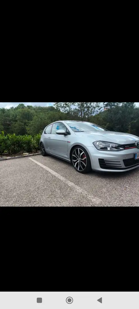 Volkswagen Golf GTI Performance BlueMotion Technology - 1