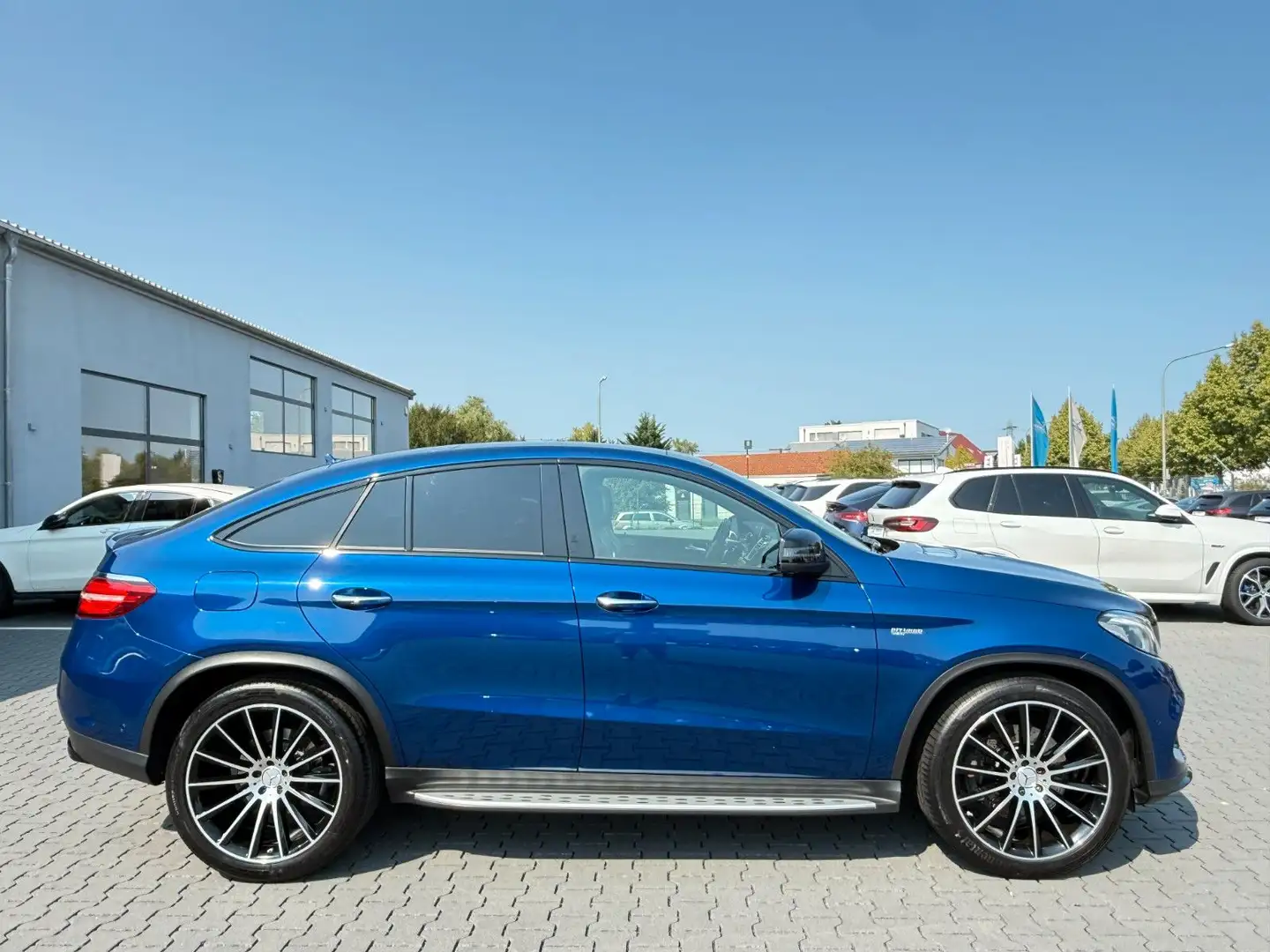 Mercedes-Benz GLE 43 AMG GLE43*AMG*4M*DESIGNO*3xDvD*360°ACC*H&K*AHK*DAB* Blau - 1