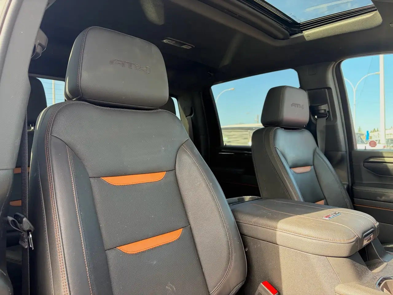 GMC Sierra 3500HD photo GMC Sierra 3500HD