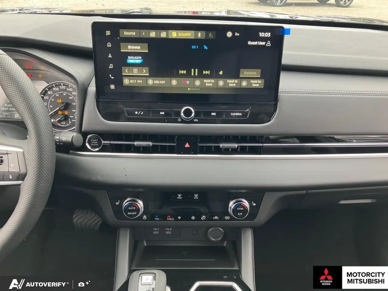 Mitsubishi Outlander снимка Mitsubishi Outlander