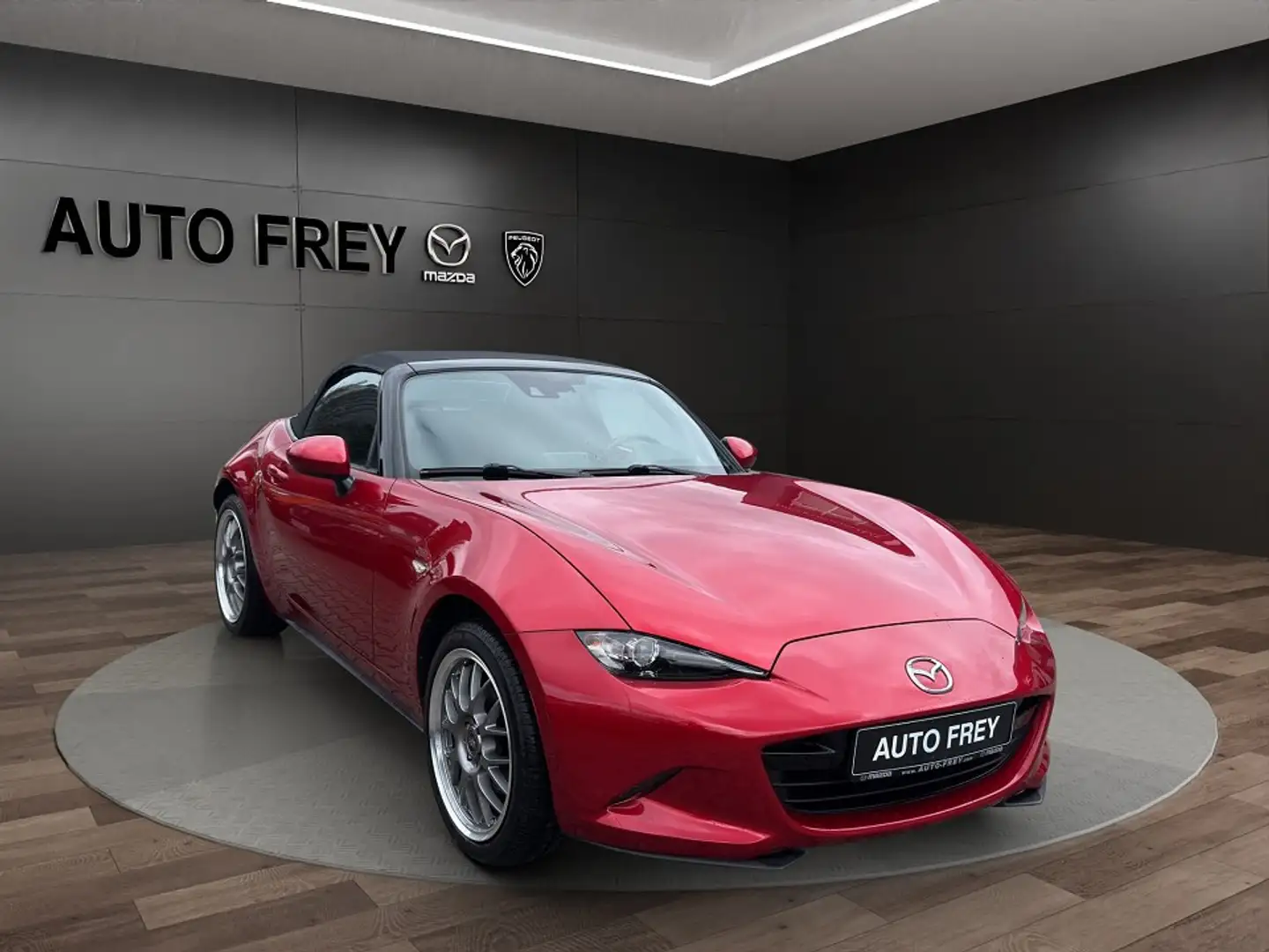 Mazda MX-5 2.0 160PS Sports-Line+BOSE+LEDER+NAVI+BILSTEIN+1.H Červená - 1