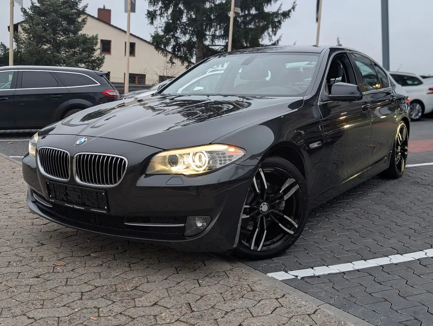 BMW 523 i Limousine *XENON*NAVI*LEDER*SHZ*PDC* Gri - 2