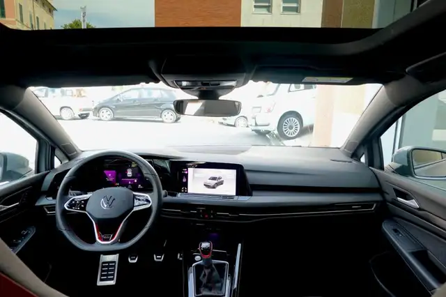 Volkswagen Golf view 9