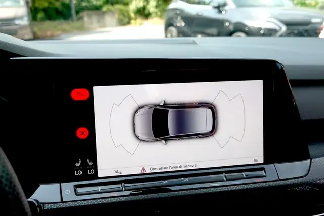 Volkswagen Golf view 15