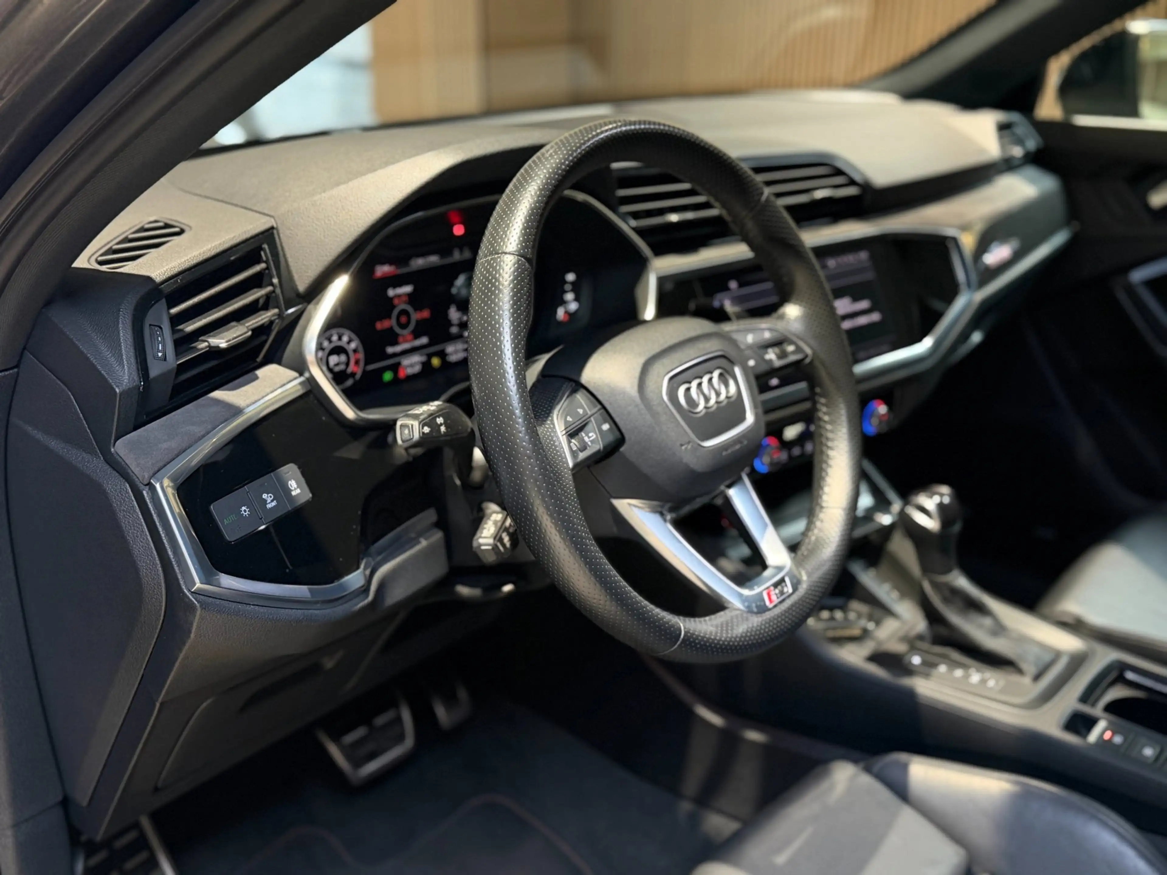 Audi RS Q3 RSQ3 Sportback 2.5 TFSI|Pano|RS Seats|Camera|Sonos — photo 24