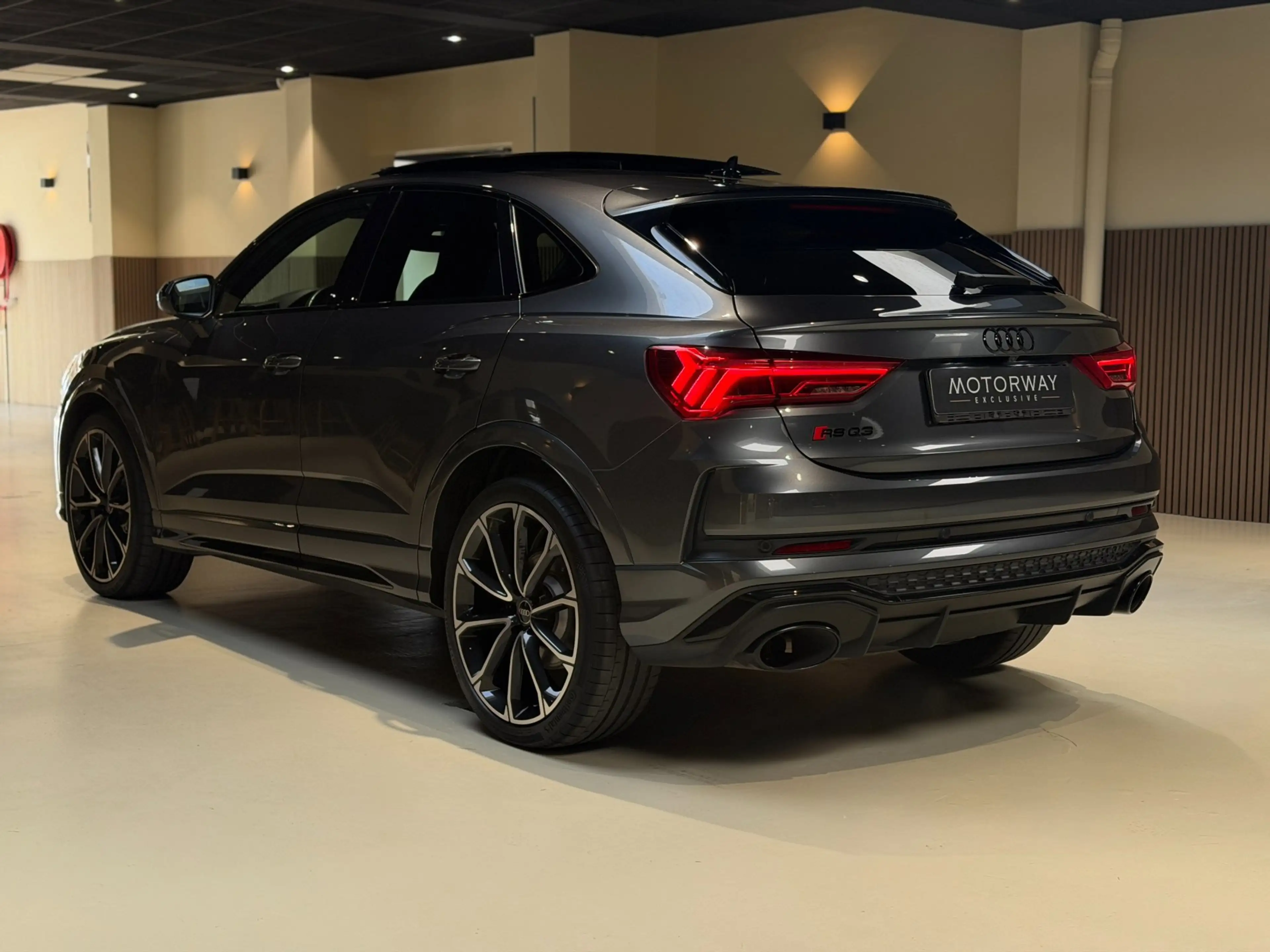 Audi RS Q3 RSQ3 Sportback 2.5 TFSI|Pano|RS Seats|Camera|Sonos — photo 6