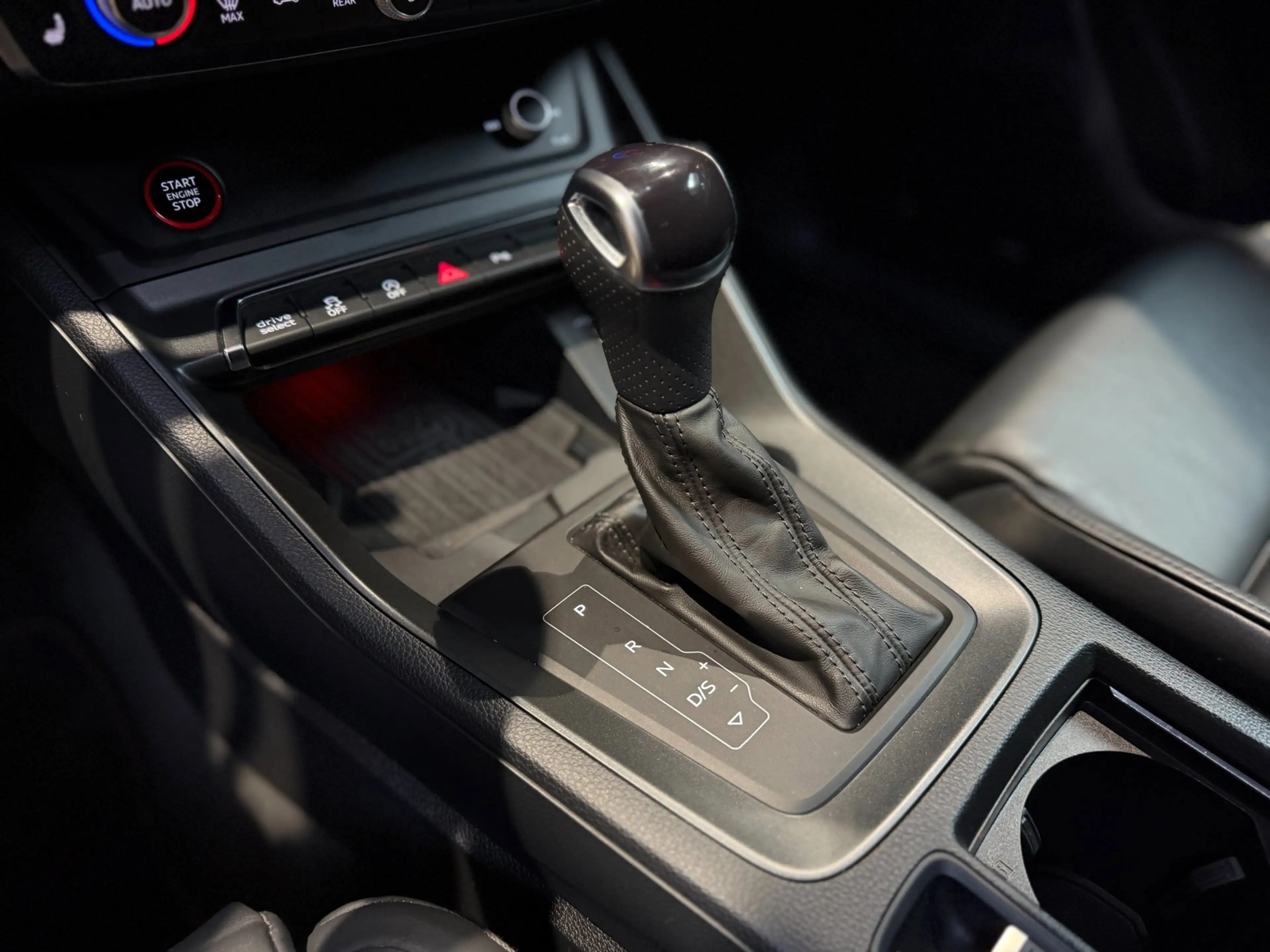 Audi RS Q3 RSQ3 Sportback 2.5 TFSI|Pano|RS Seats|Camera|Sonos — photo 26