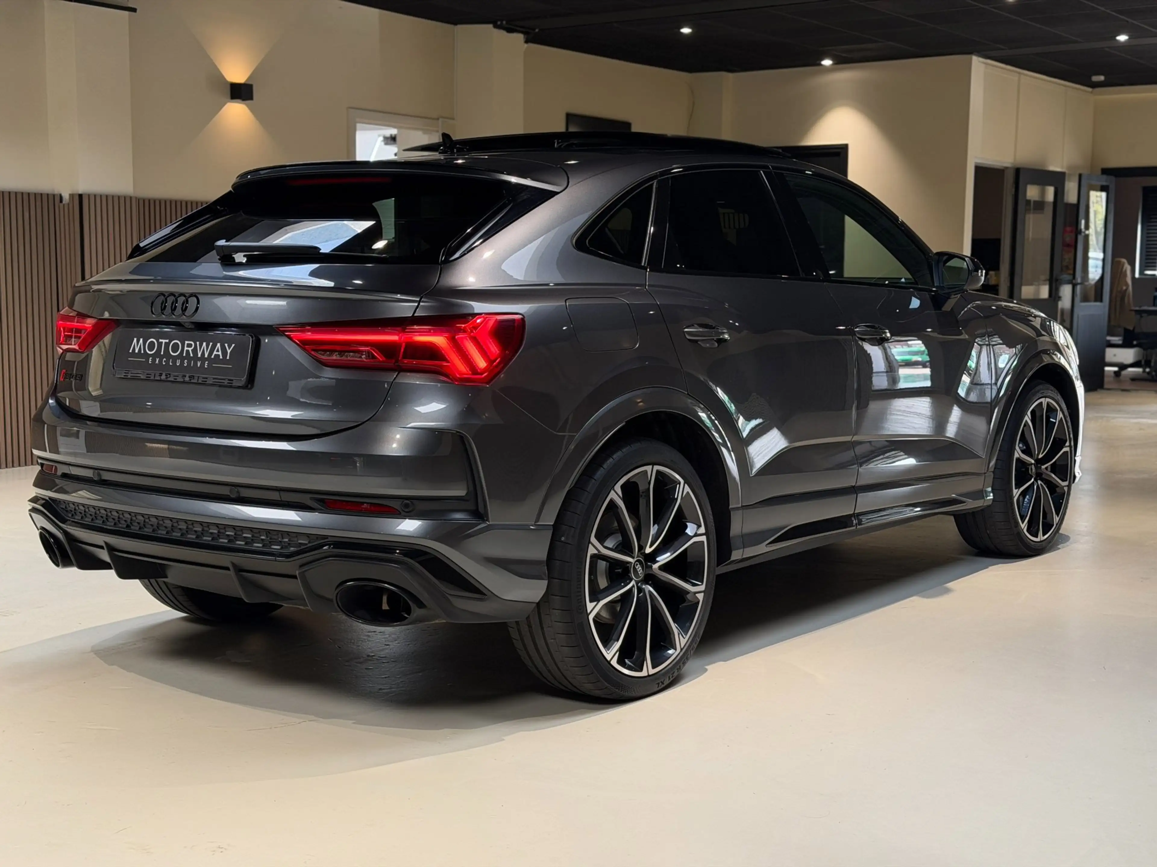 Audi RS Q3 RSQ3 Sportback 2.5 TFSI|Pano|RS Seats|Camera|Sonos — photo 8