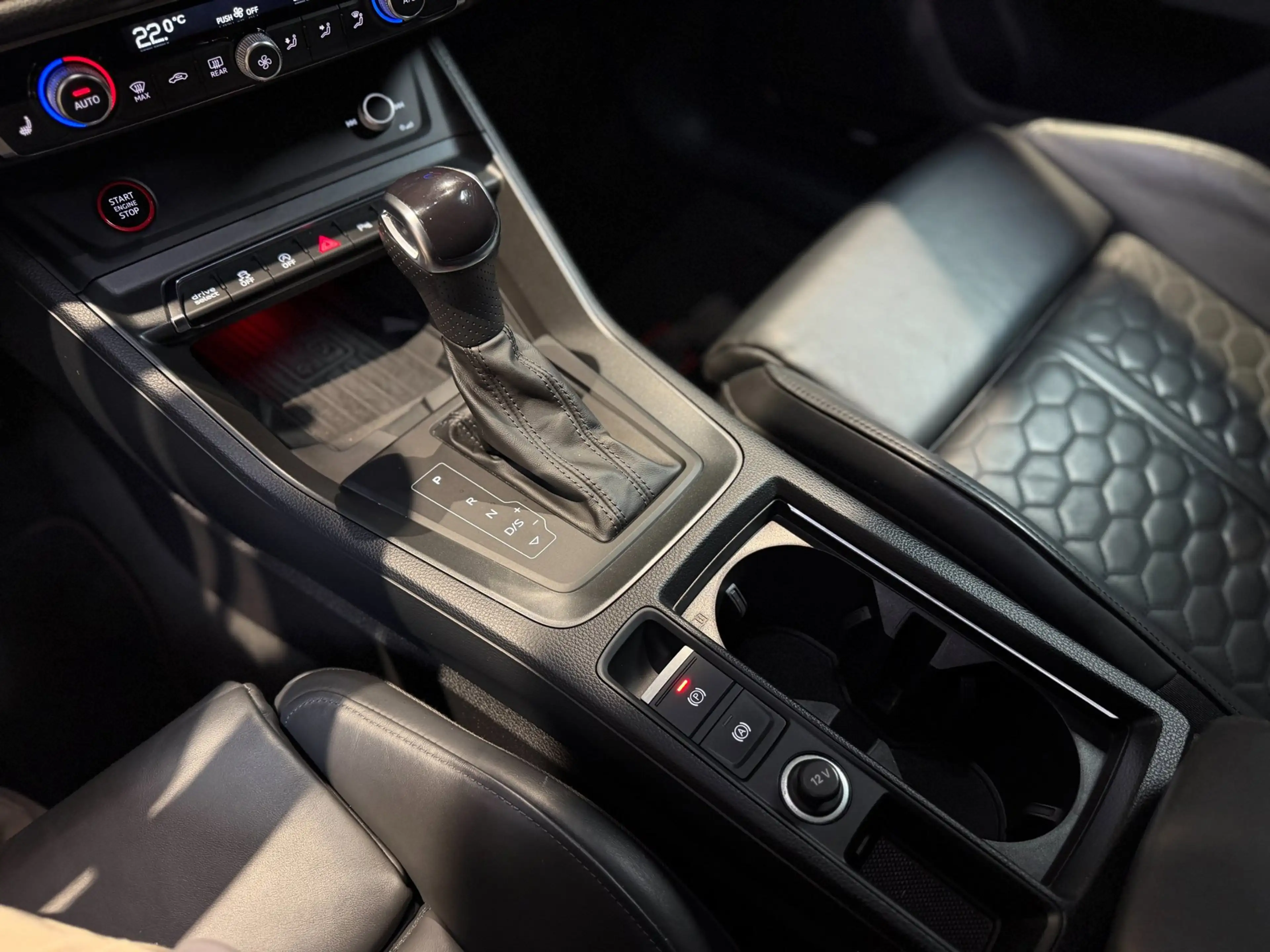 Audi RS Q3 RSQ3 Sportback 2.5 TFSI|Pano|RS Seats|Camera|Sonos — photo 25