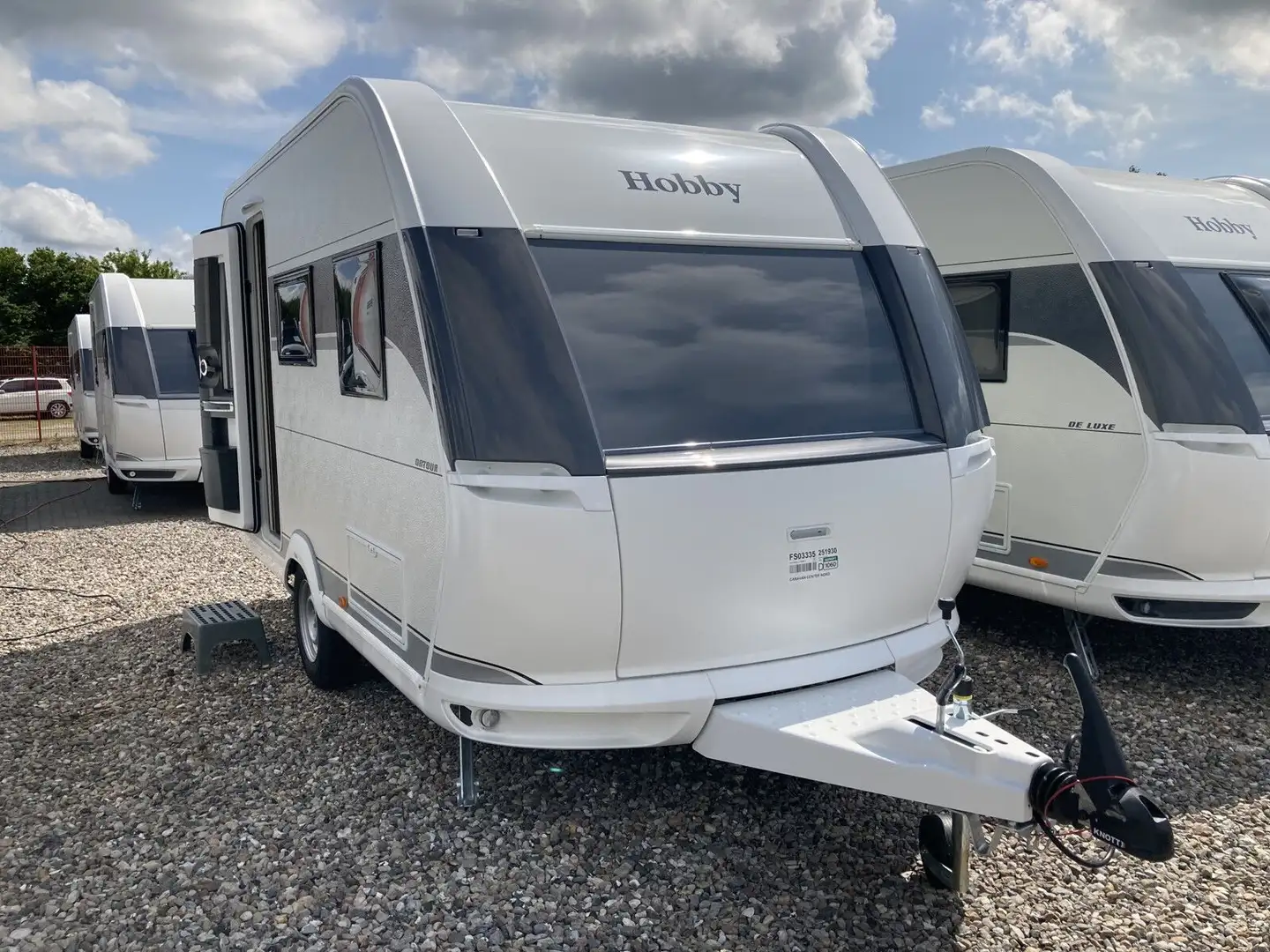 Hobby OnTour 390 SF Blanc - 1