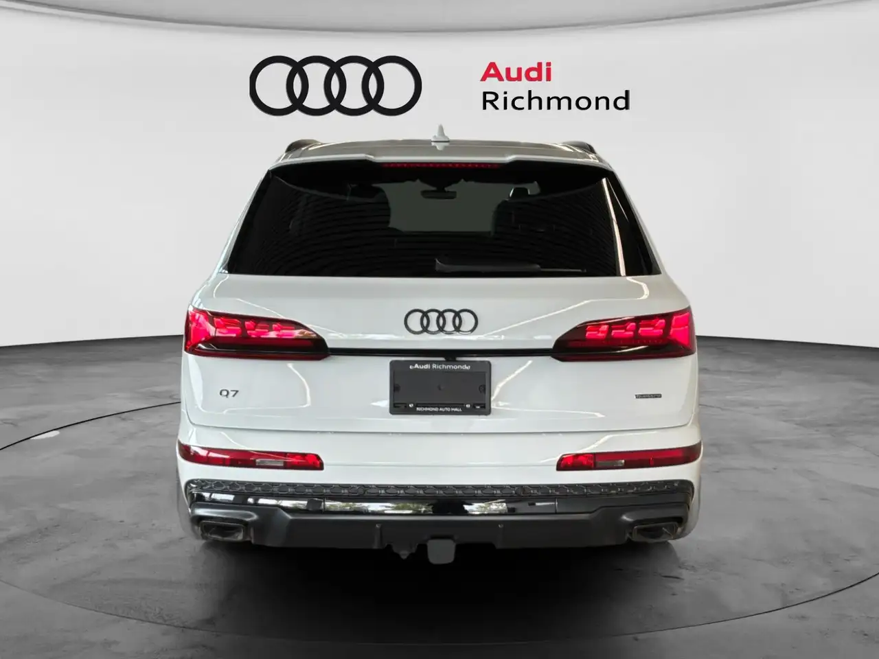 Audi Q7 снимка Audi Q7