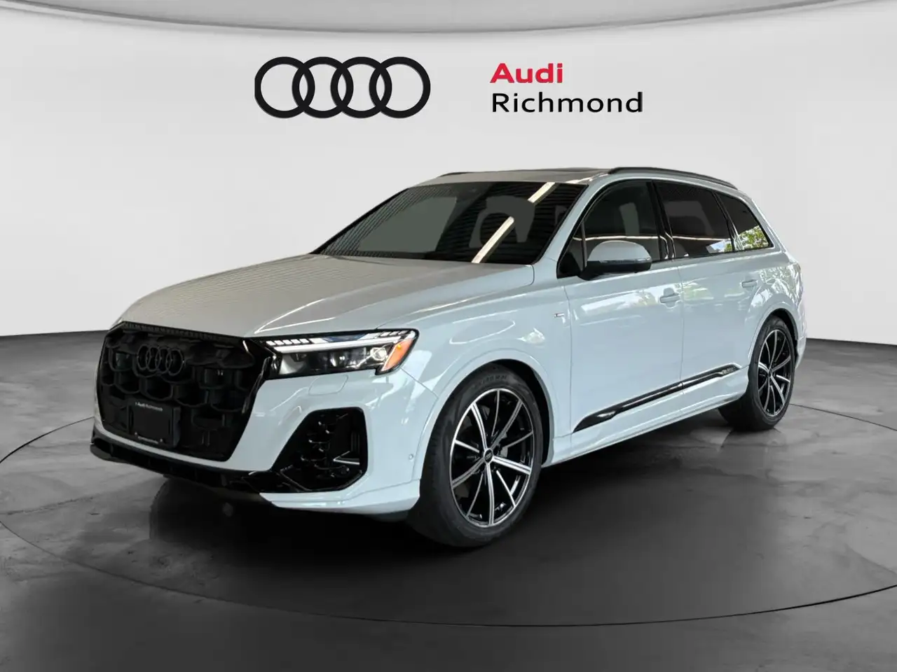 Audi Q7 снимка Audi Q7