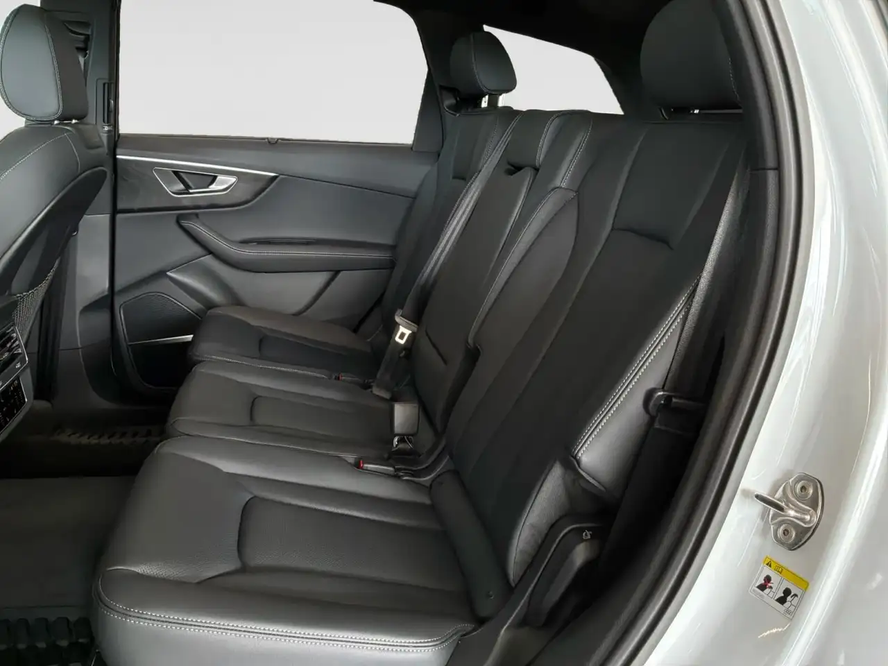 Audi Q7 снимка Audi Q7