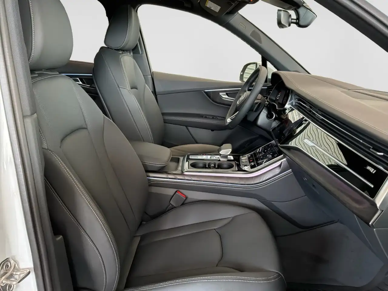 Audi Q7 снимка Audi Q7