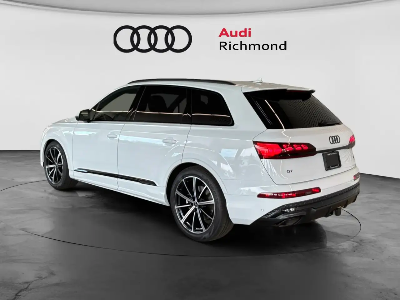 Audi Q7 снимка Audi Q7