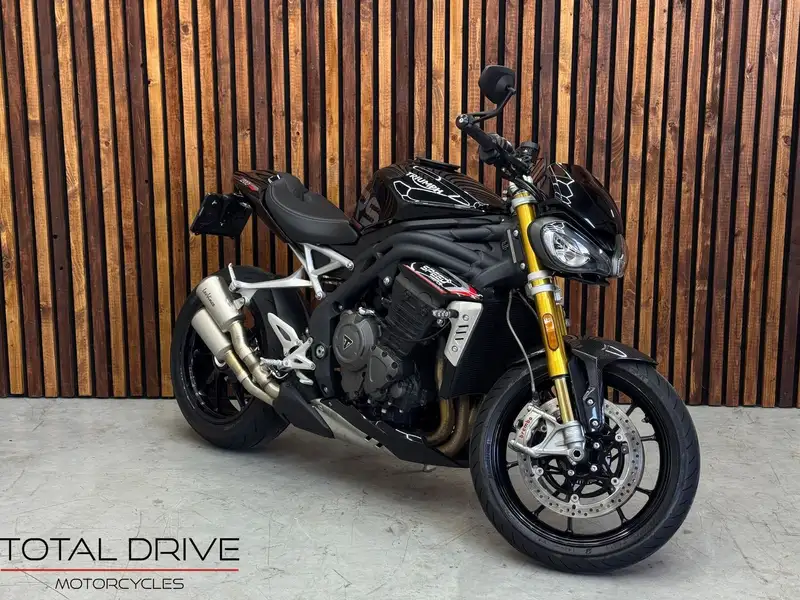 Triumph Speed Triple 1200 RS