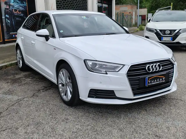 Audi A3 view 3